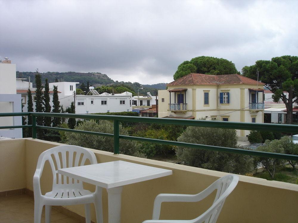 Anita Aparthotel Ialysos (Rhodes) Exterior foto
